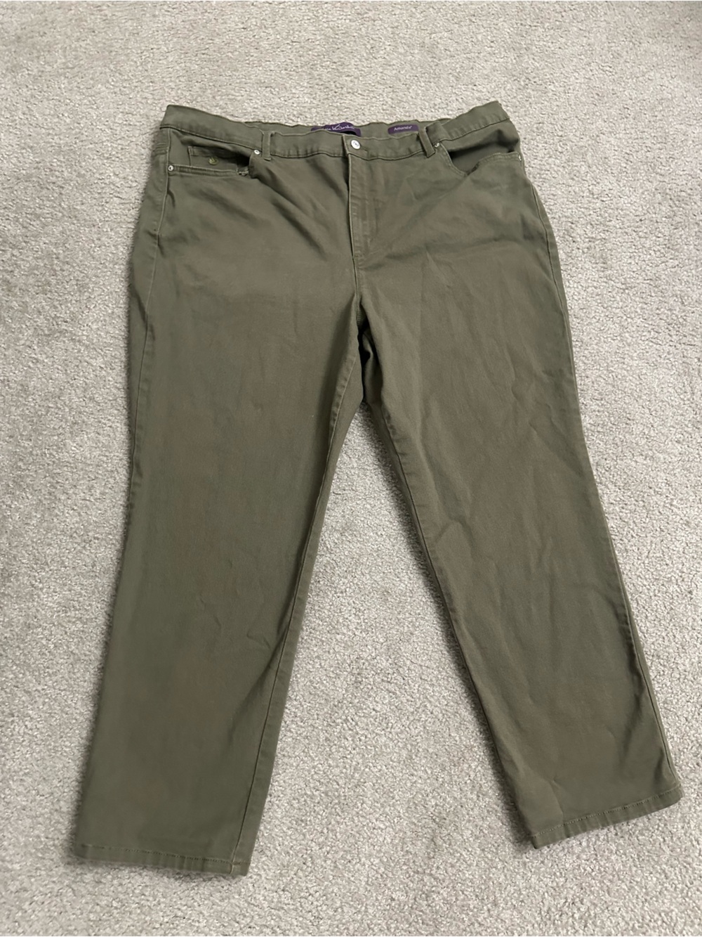Gloria Vanderbilt Amanda Olive Green Stretch Jeans – Size 24W